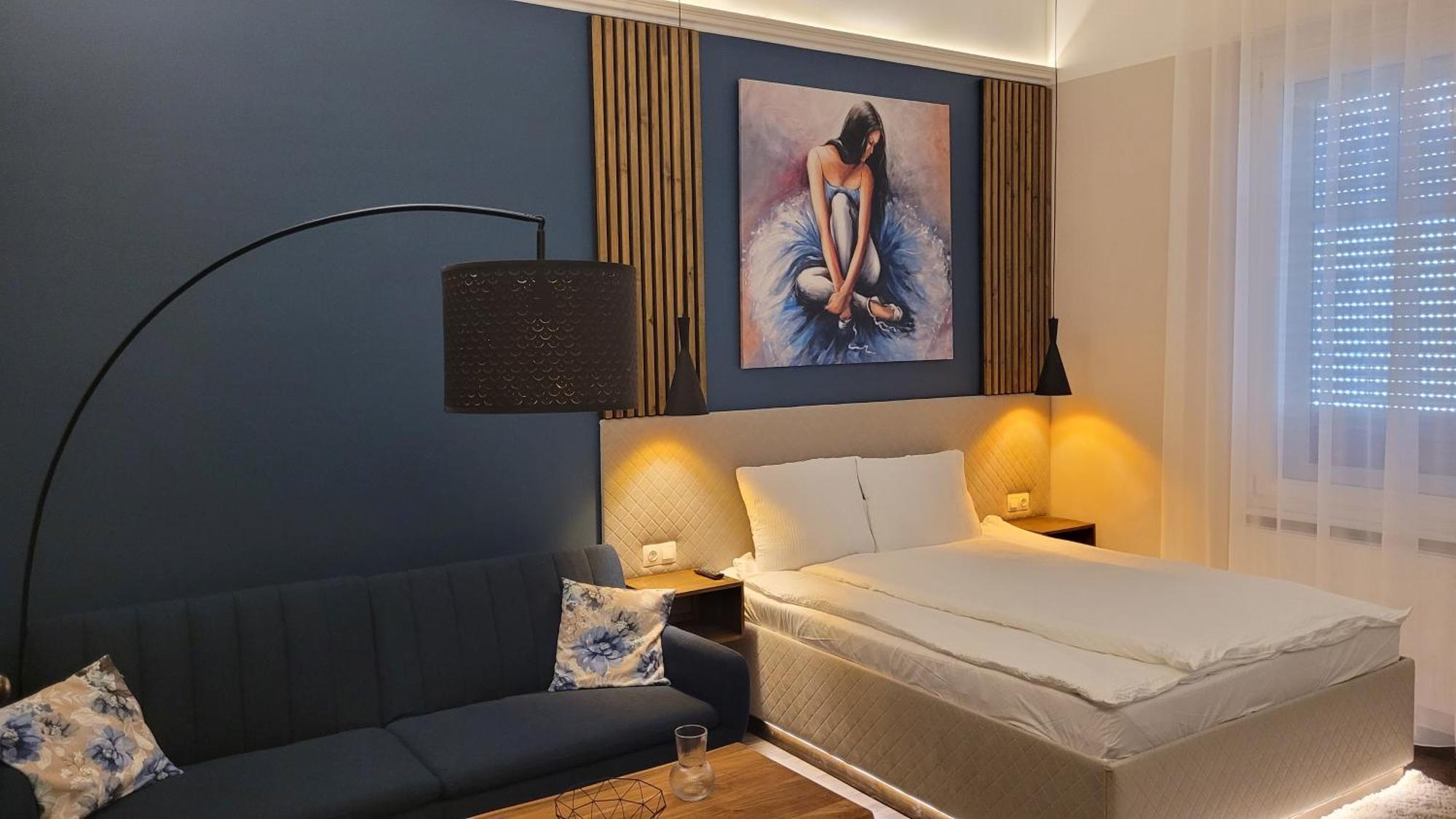 Glamour Apartman Гюла Екстериор снимка
