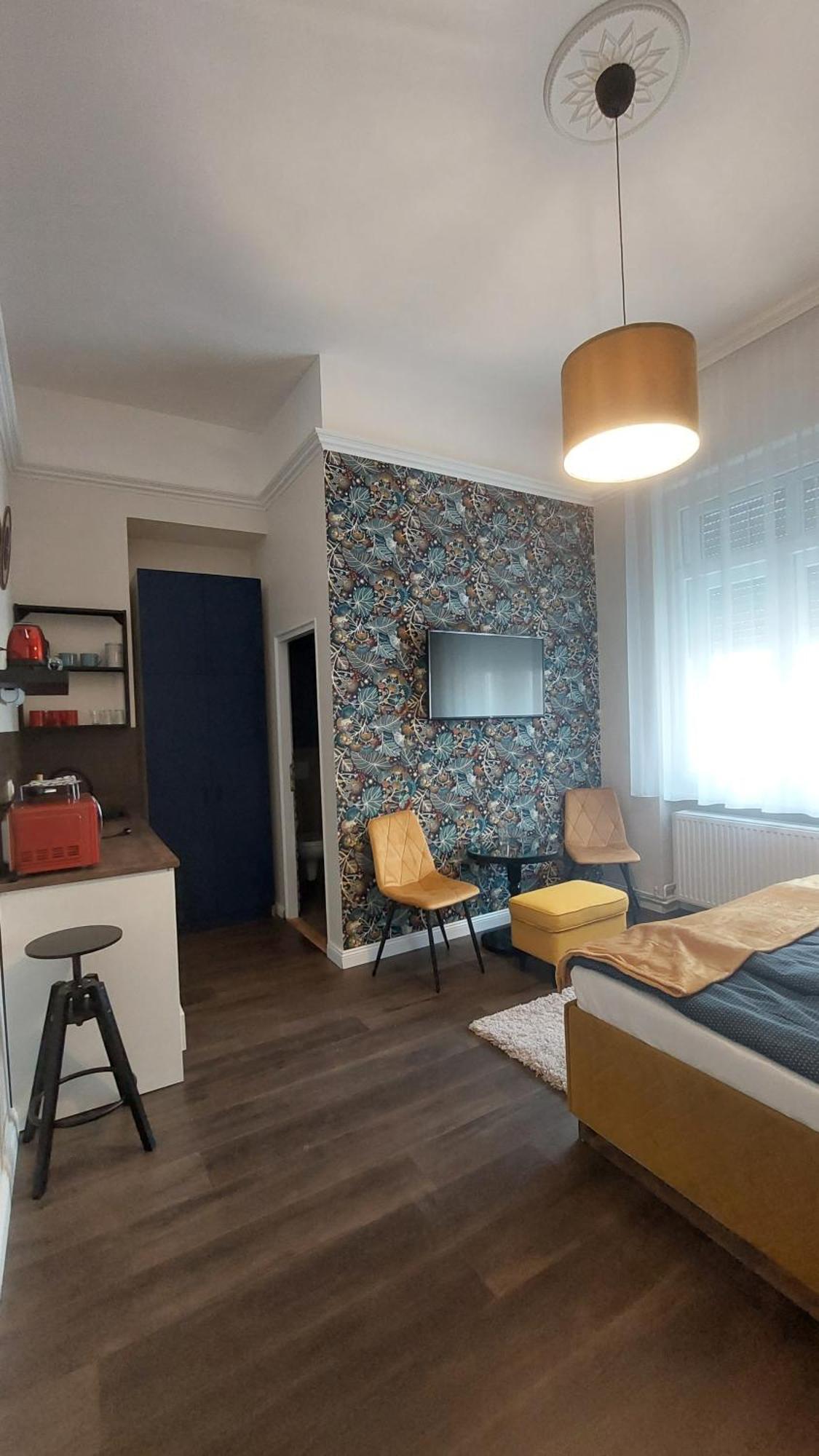 Glamour Apartman Гюла Екстериор снимка