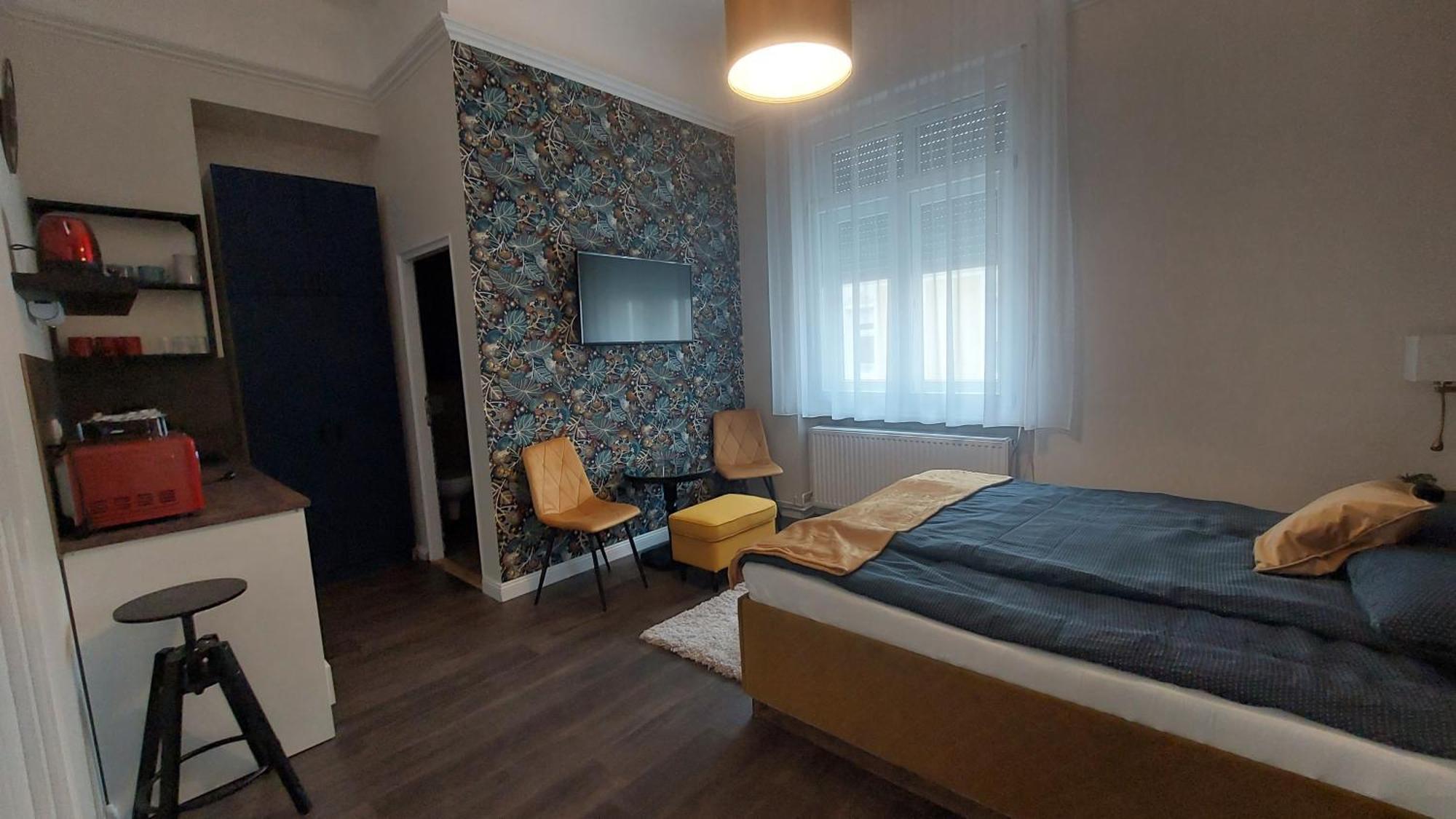 Glamour Apartman Гюла Екстериор снимка